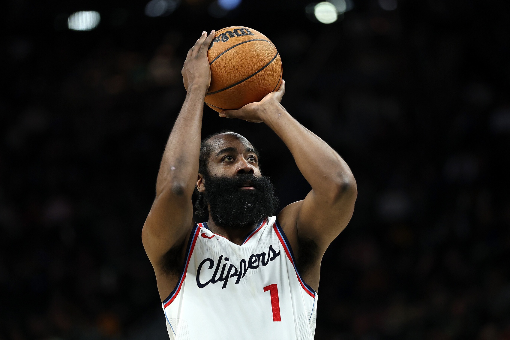 哈登生涯688次造三分犯规 高居历史第一 利拉德“仅”299次排第二